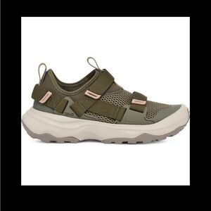 Women’s Teva Outflow. Size 10.